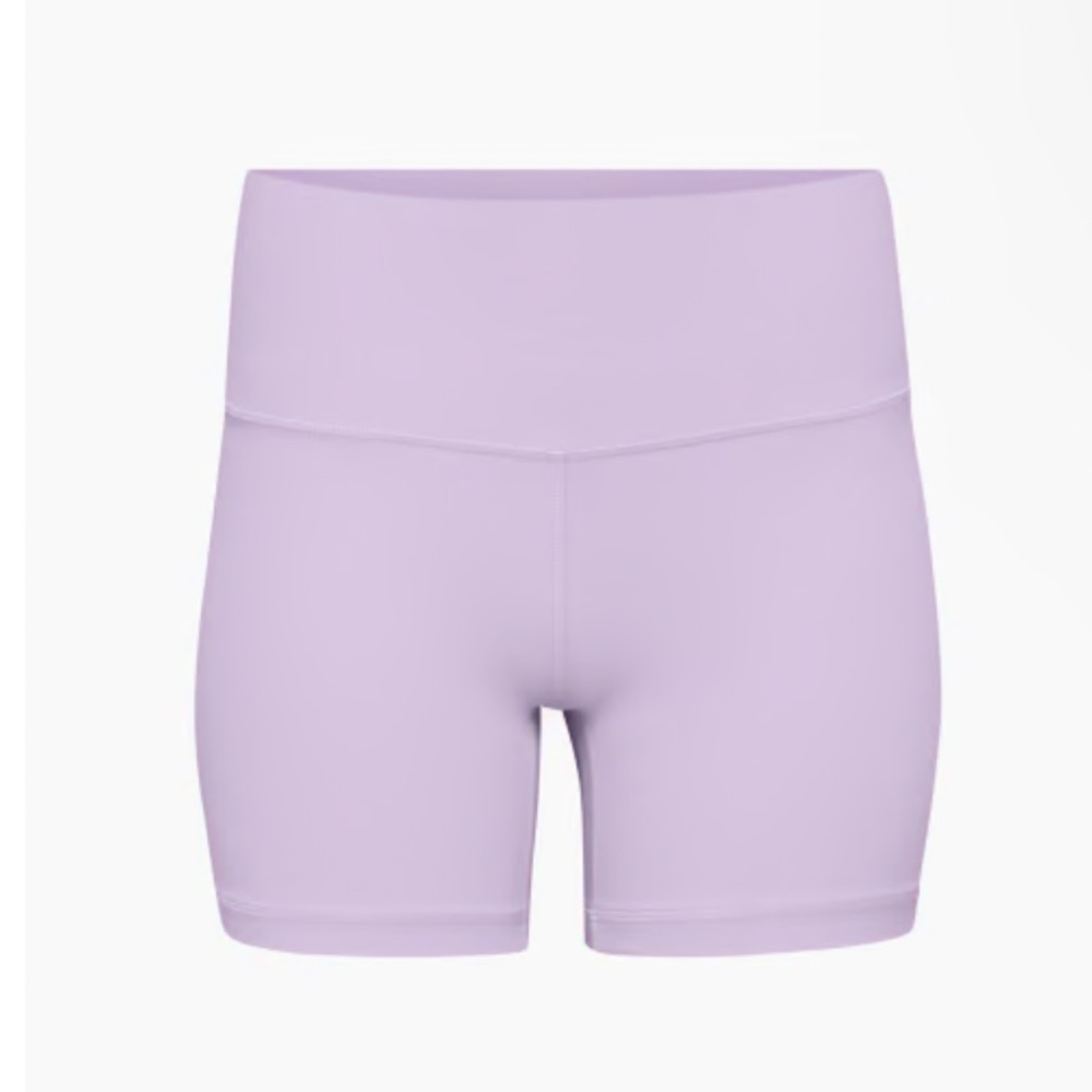 Aritzia Golden Biker Shorts size 2